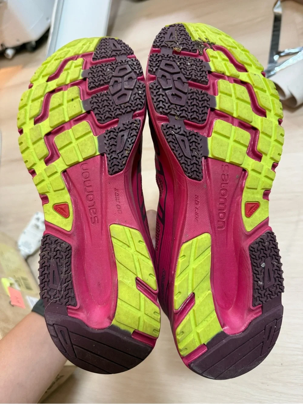 Salomon Sonic Aero Women’s Trail Running Sneakers